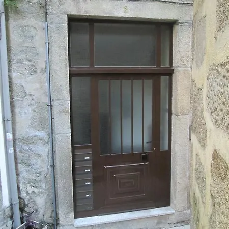 Casa Da Baleia Apartment *