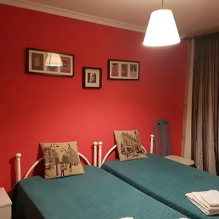 Casa Da Baleia Apartment *